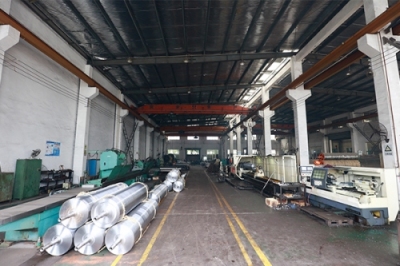 Xưởng sản xuất Công ty TNCHH Sản xuất Tản nhiệt Hồng Thịnh Côn Sơn 5